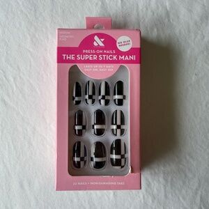 Olive & June - The Super Stick Mani - Medium Length - Geometric Plaid